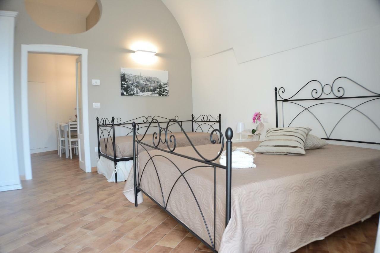 B&B Fontana La Stella Гравина ин Пулия Екстериор снимка